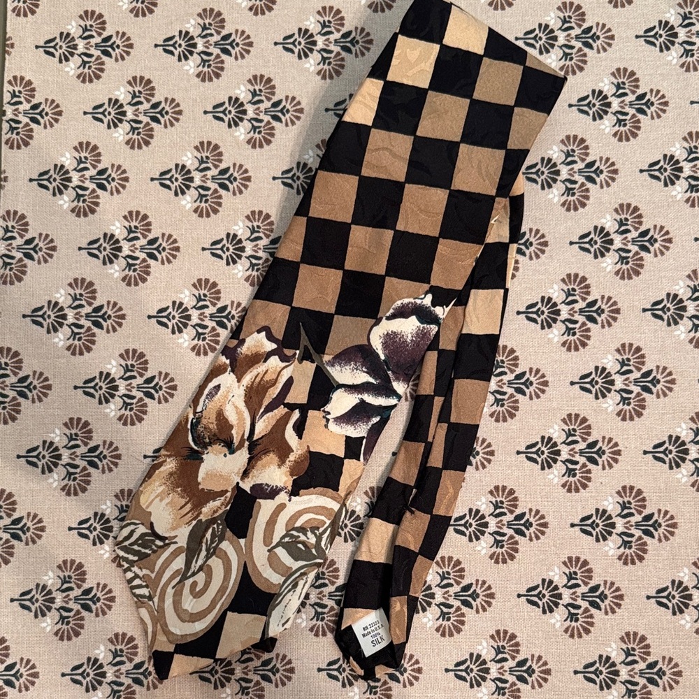 Bachrach silk tie checkered print with florals